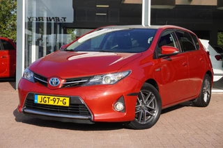 Toyota Auris 1.8 Hybrid Executive | Automaat | Clima | Camera | Elek. Pakket | Vol opties | Dealerauto | Inruil mogelijk