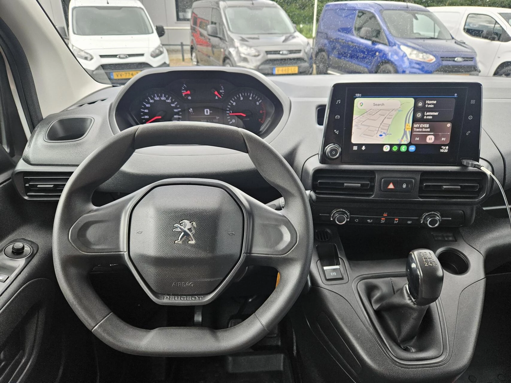 Hoofdafbeelding Peugeot Partner