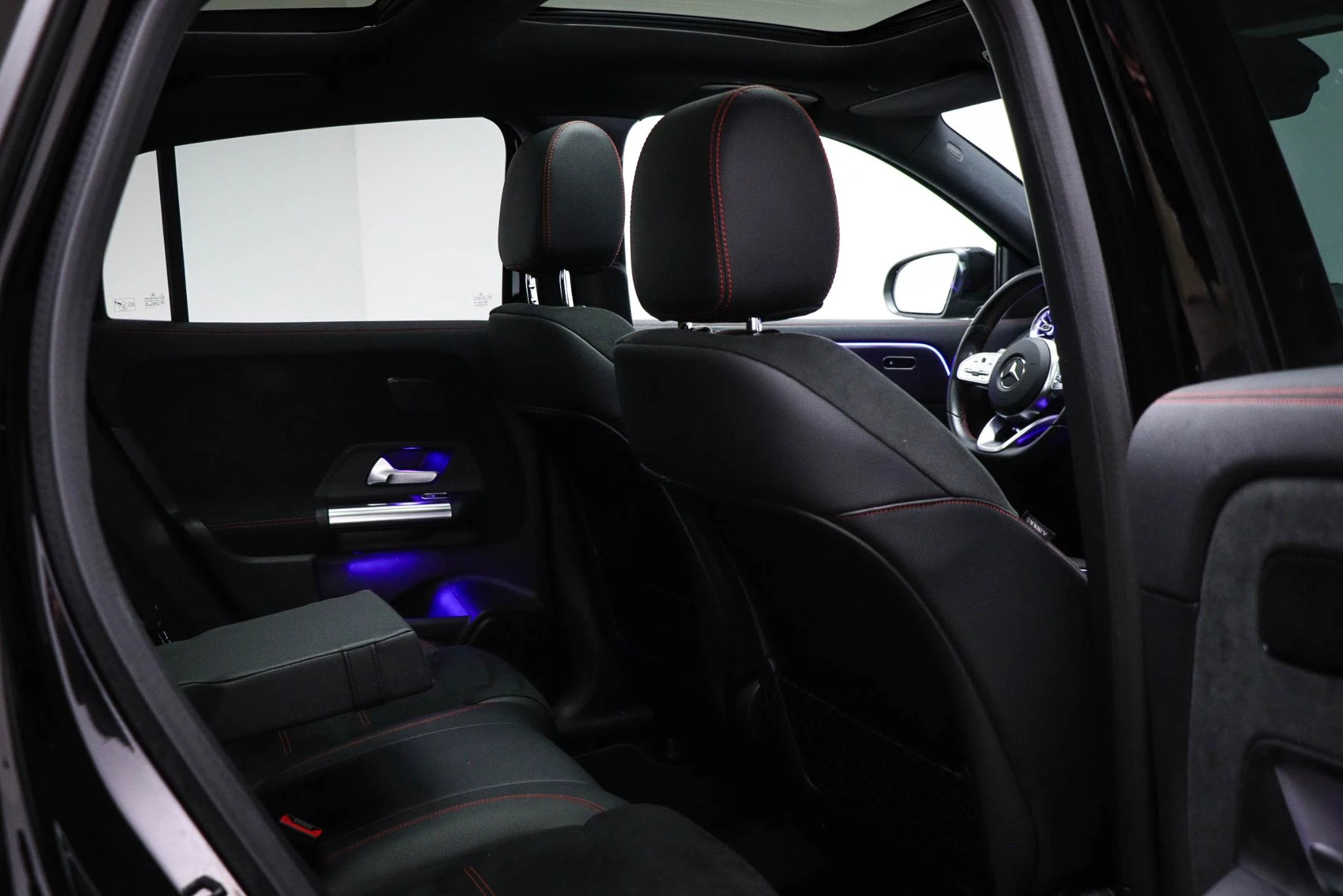 Hoofdafbeelding Mercedes-Benz EQA