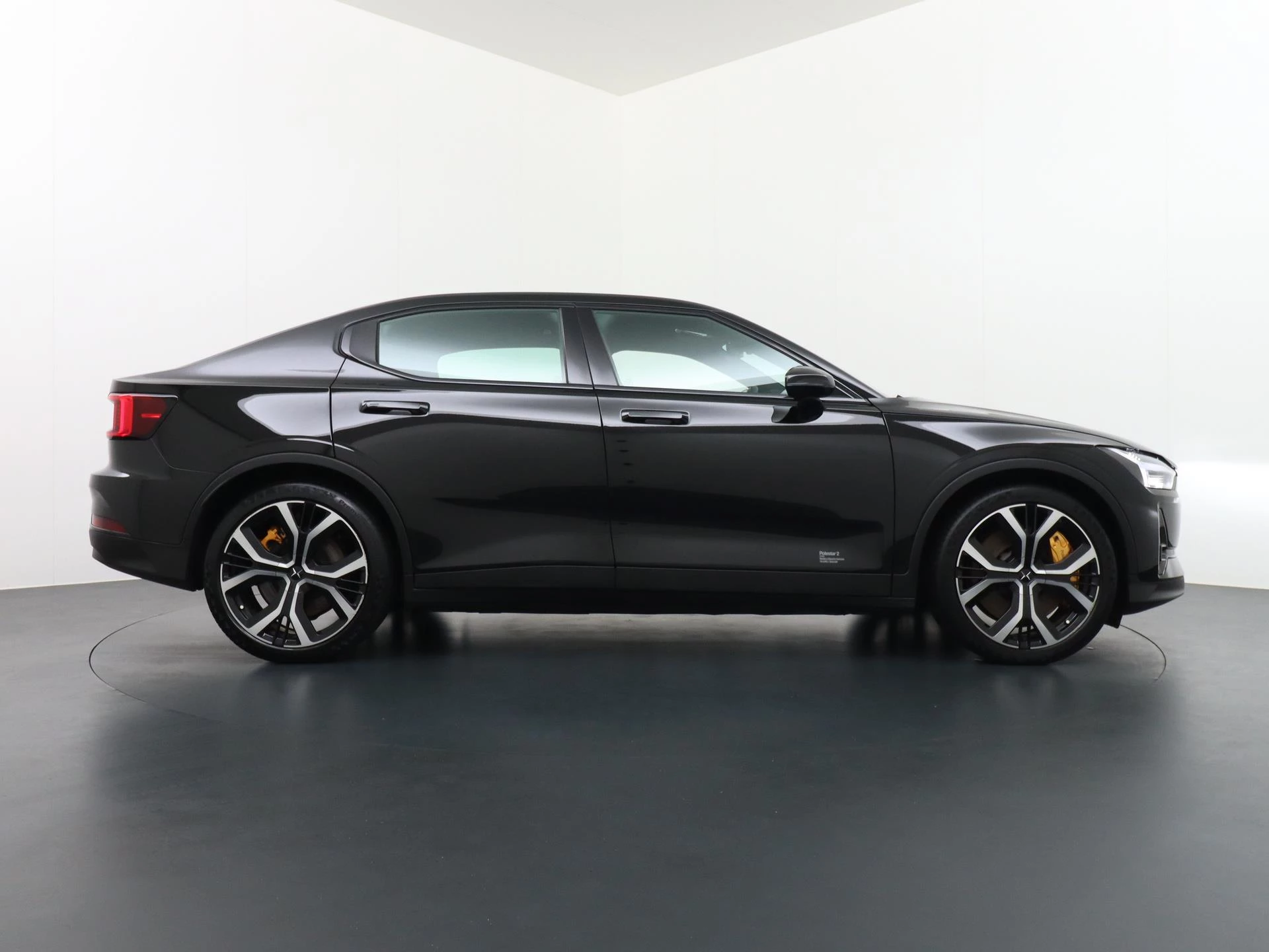 Hoofdafbeelding Polestar 2