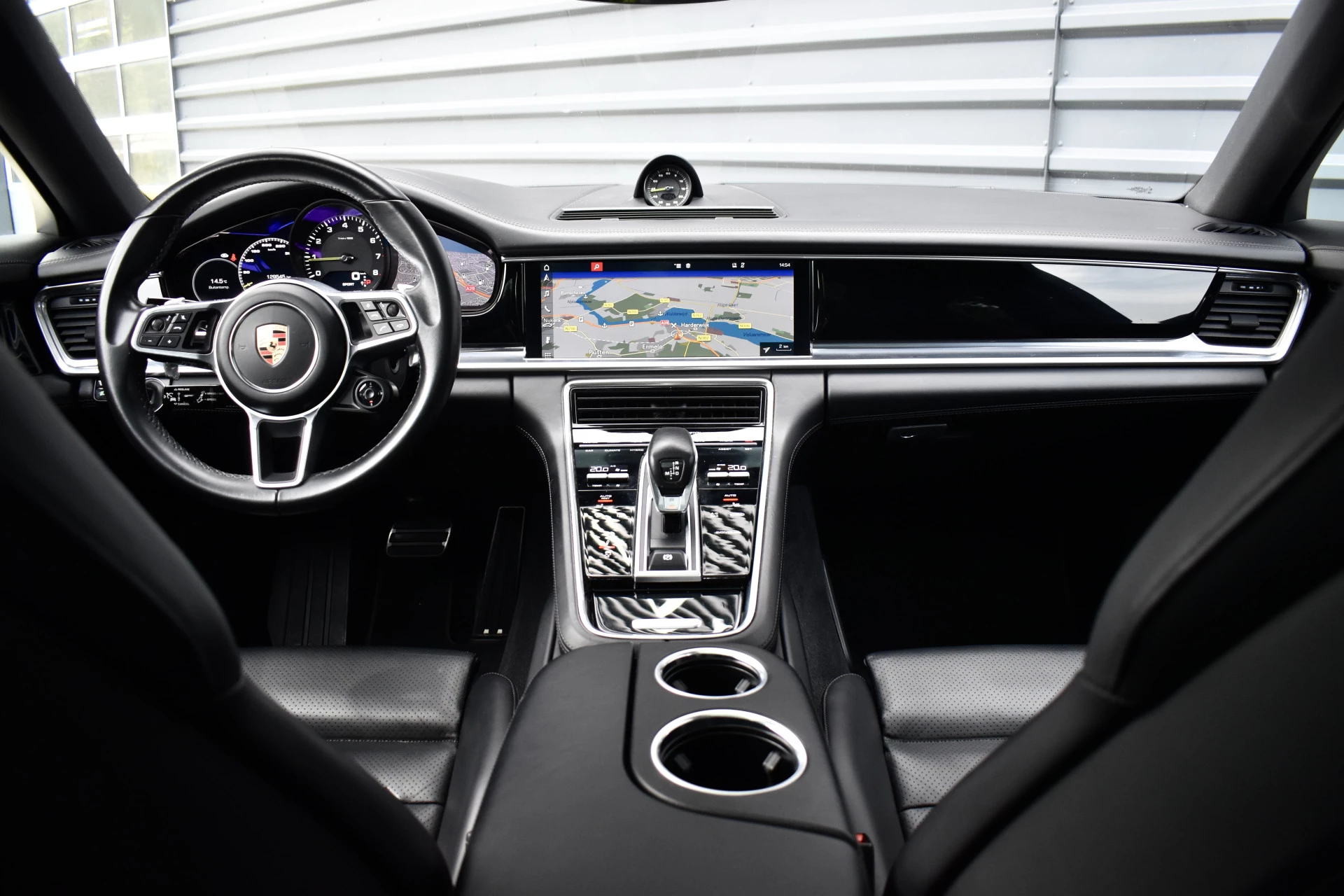 Hoofdafbeelding Porsche Panamera