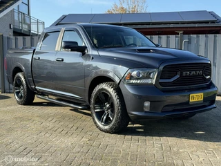 Hoofdafbeelding Dodge Ram 1500 Dodge Ram 1500 5.7 V8 Crew Cab 5'7 SPORT verkocht