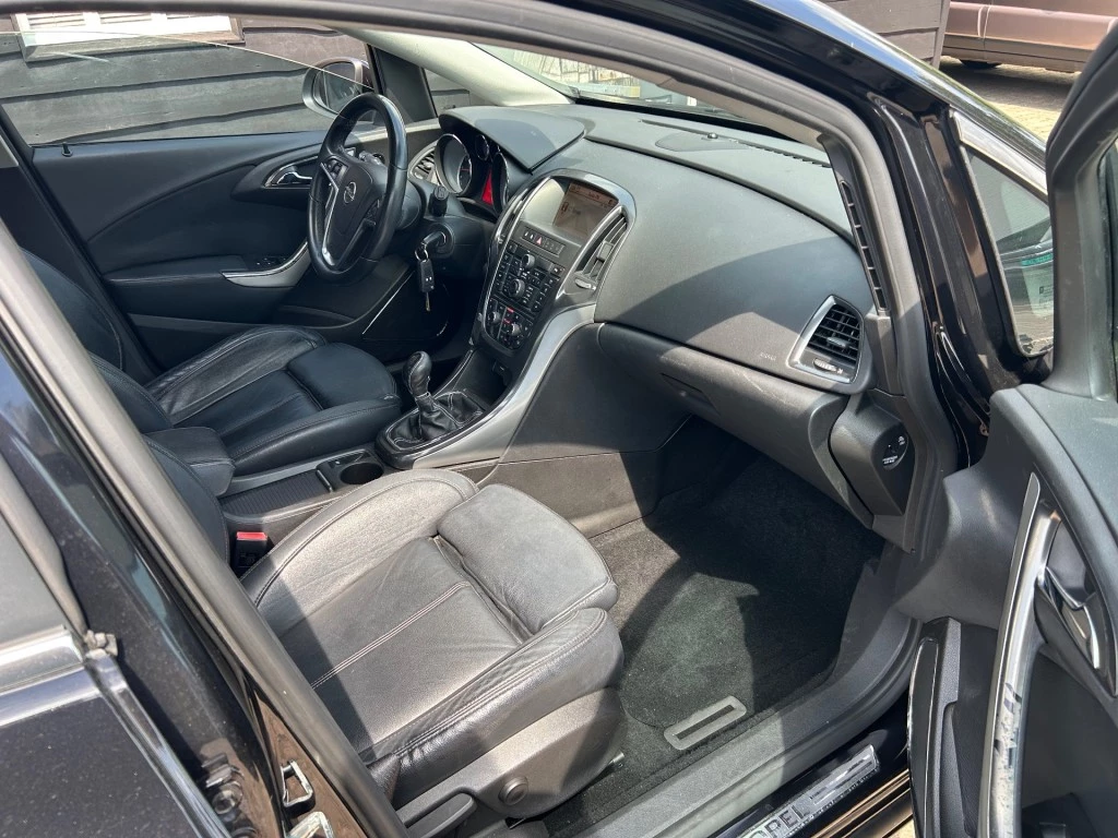 Hoofdafbeelding Opel Astra