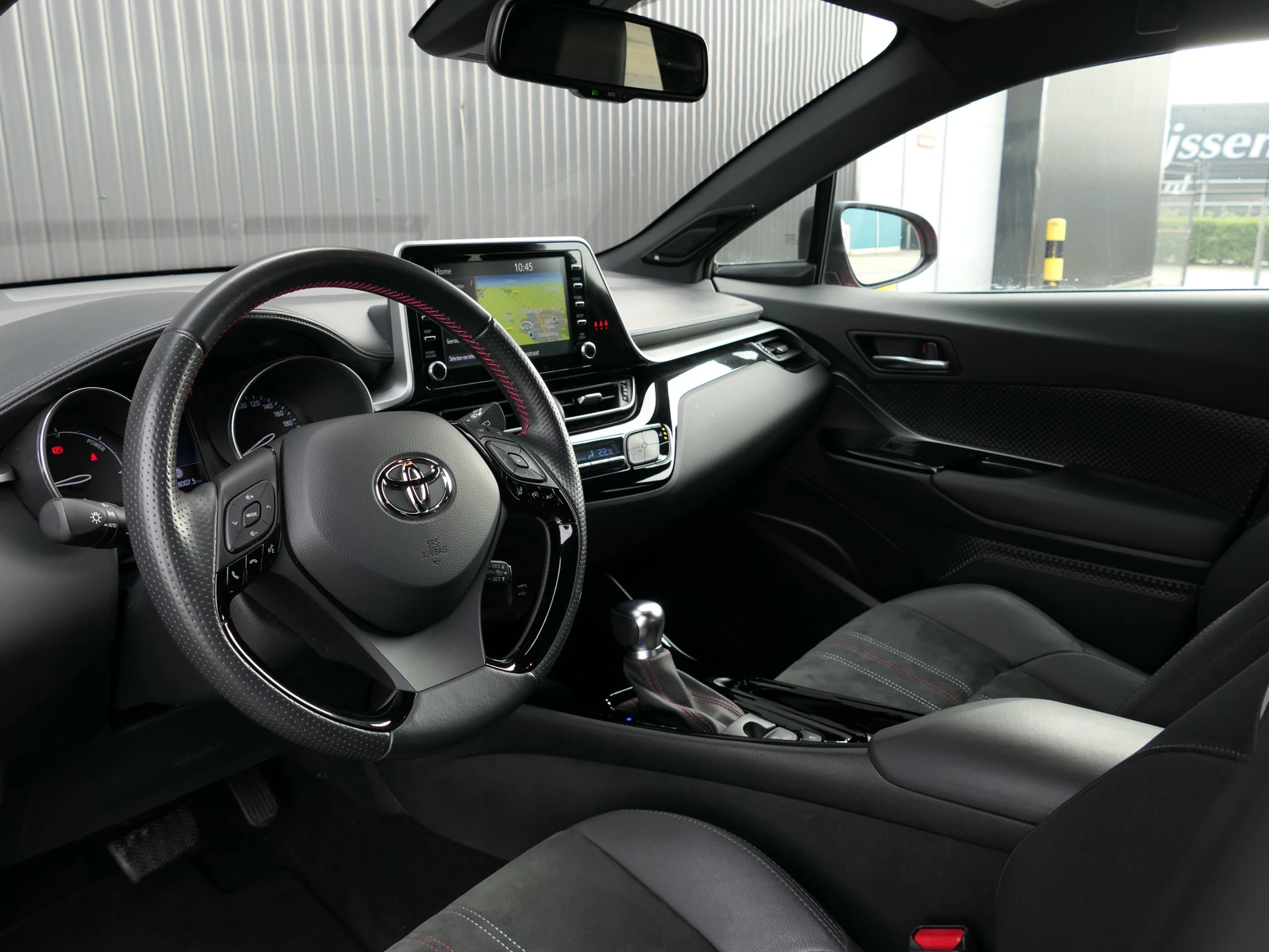 Hoofdafbeelding Toyota C-HR