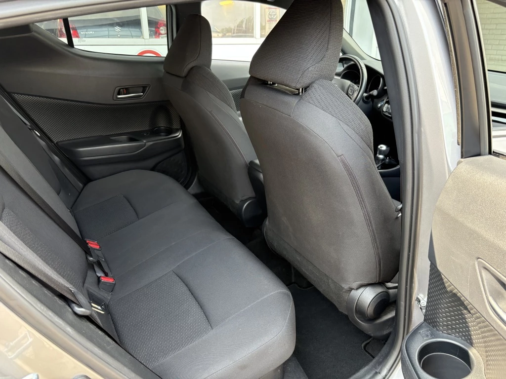 Hoofdafbeelding Toyota C-HR