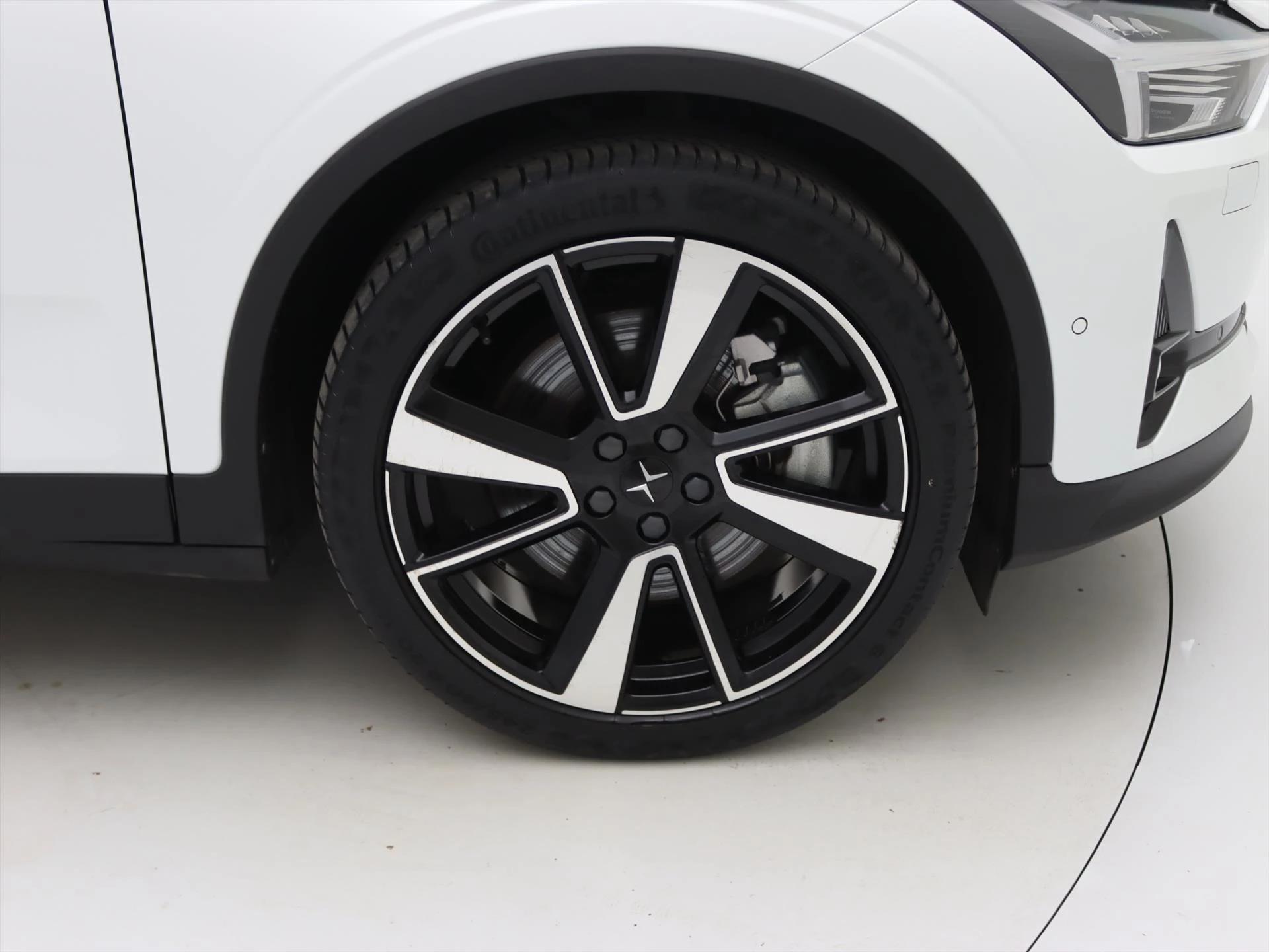 Hoofdafbeelding Polestar 2