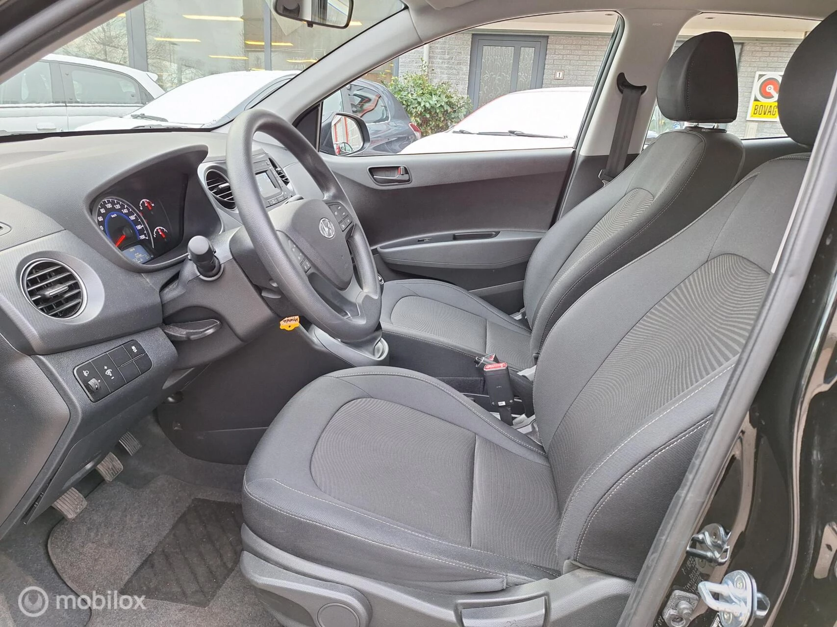 Hoofdafbeelding Hyundai i10