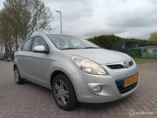 Hoofdafbeelding Hyundai i20 Hyundai i20 1.2i i-Motion Airco Eerste Eigenaar!