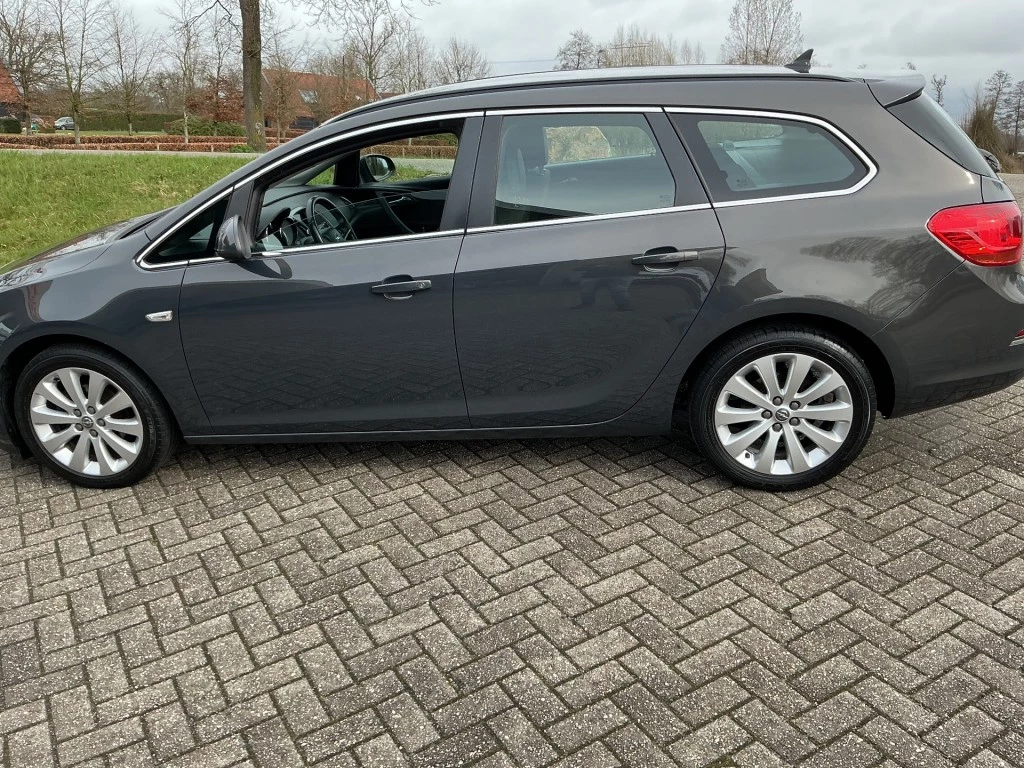 Hoofdafbeelding Opel Astra