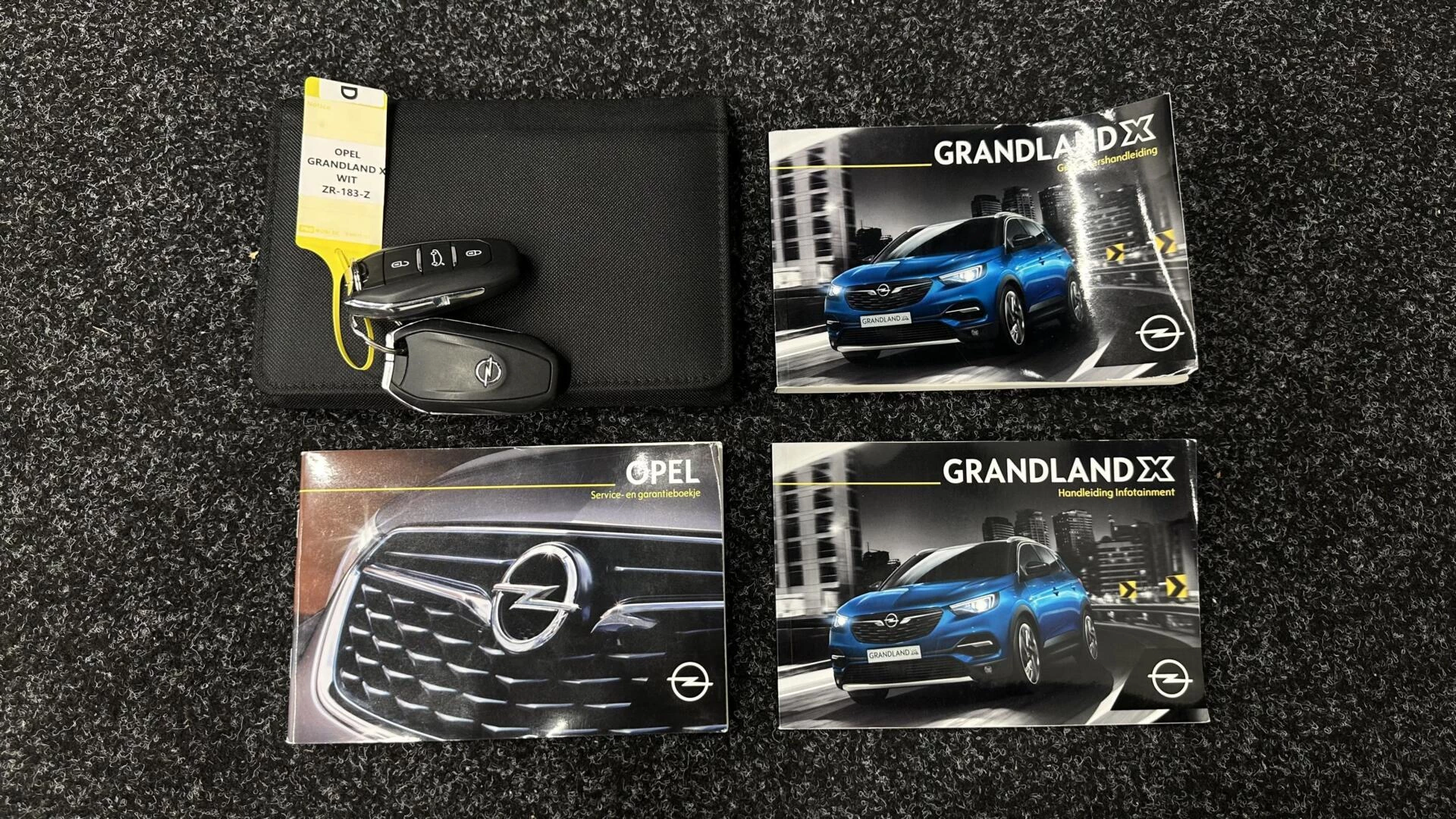 Hoofdafbeelding Opel Grandland X