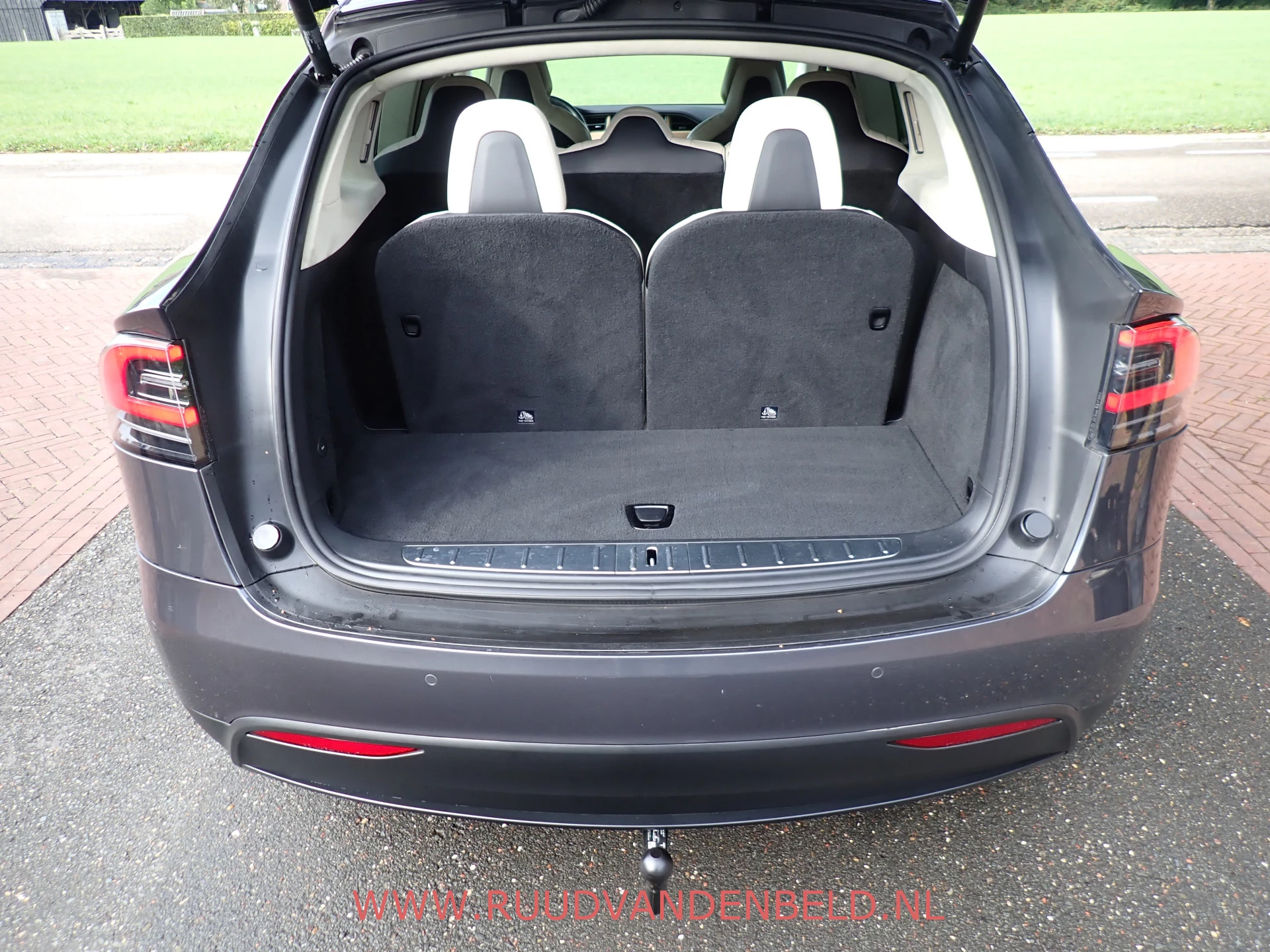 Hoofdafbeelding Tesla Model X