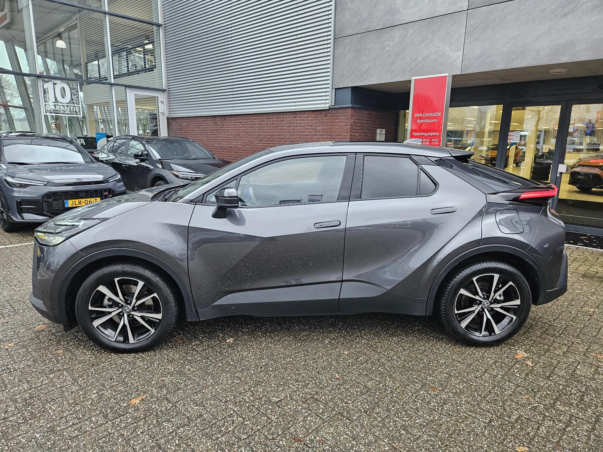 Hoofdafbeelding Toyota C-HR