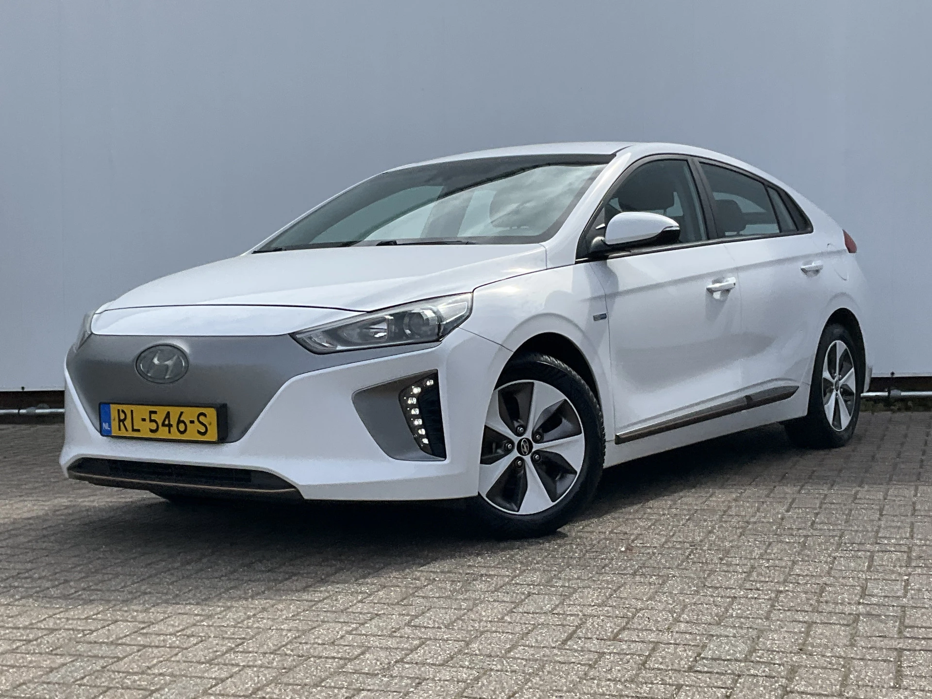 Hoofdafbeelding Hyundai IONIQ