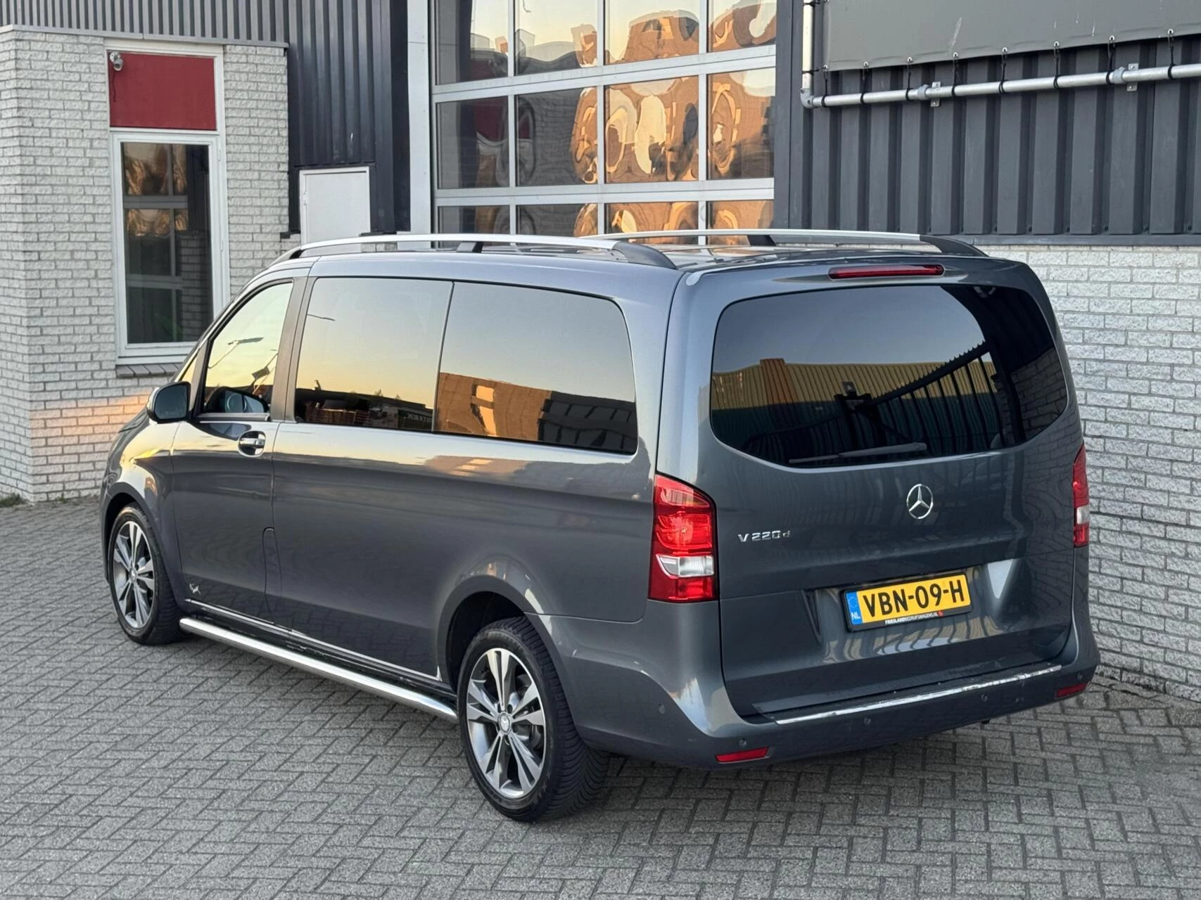 Hoofdafbeelding Mercedes-Benz V-Klasse