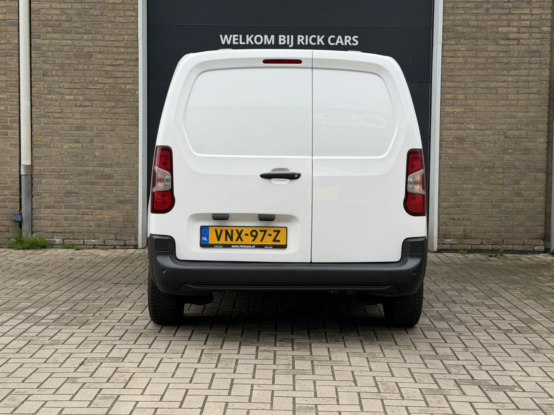 Hoofdafbeelding Peugeot Partner