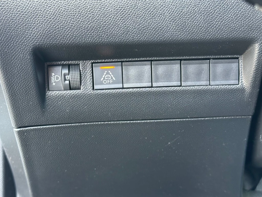 Hoofdafbeelding Peugeot e-2008