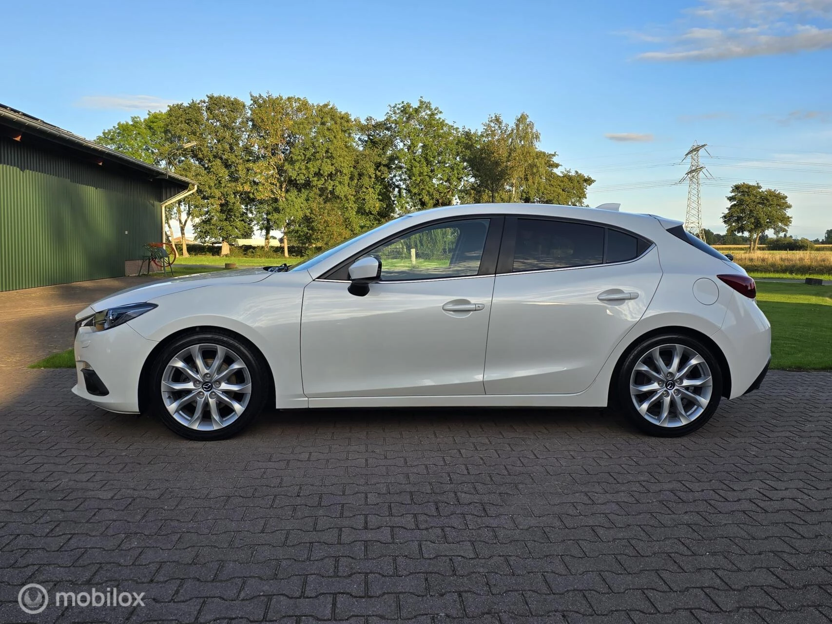 Hoofdafbeelding Mazda 3