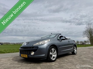 Peugeot 207 CC 1.6 VTi, BJ 2009, 148.000 km, Nette Cabrio