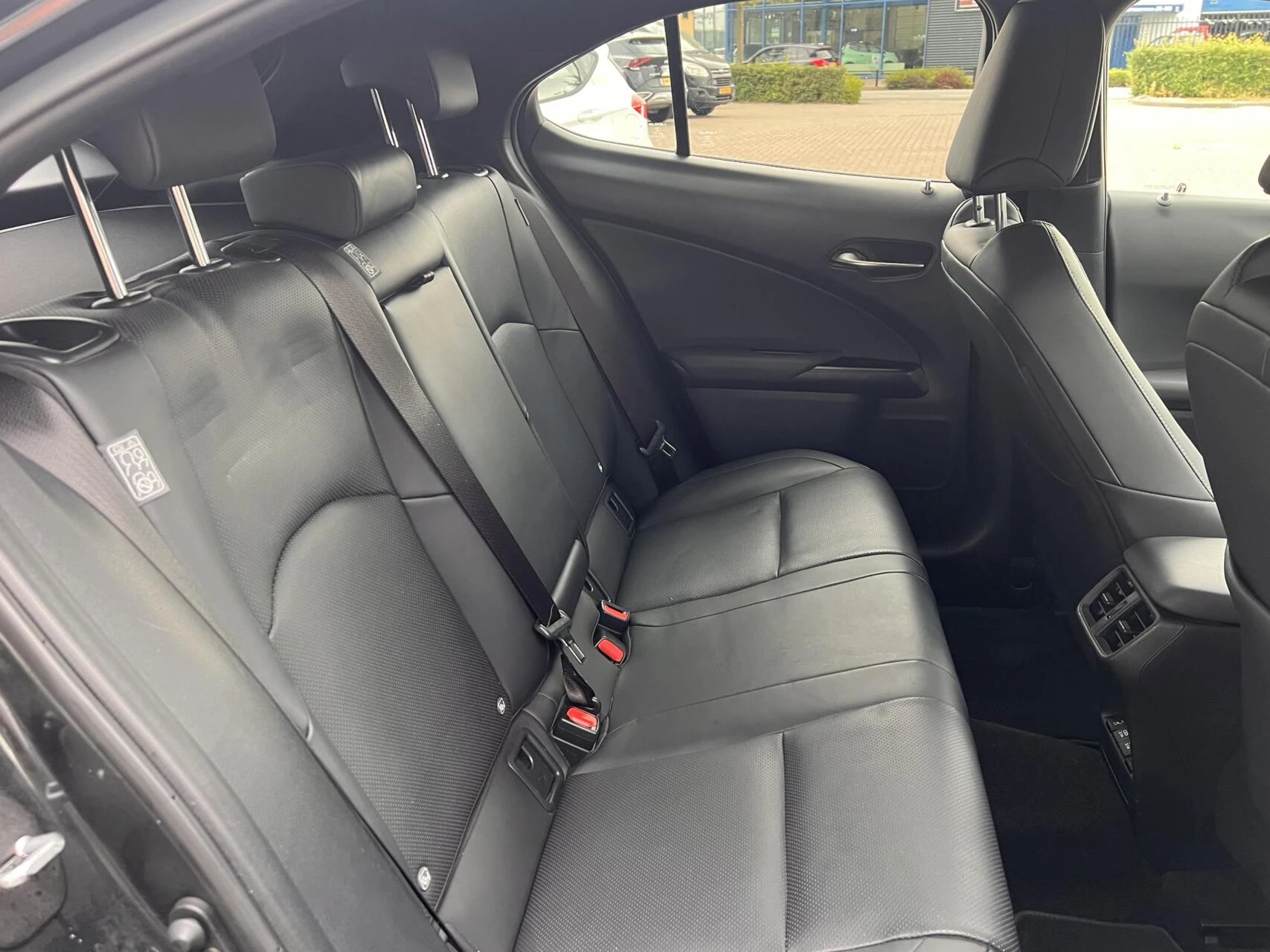Hoofdafbeelding Lexus UX