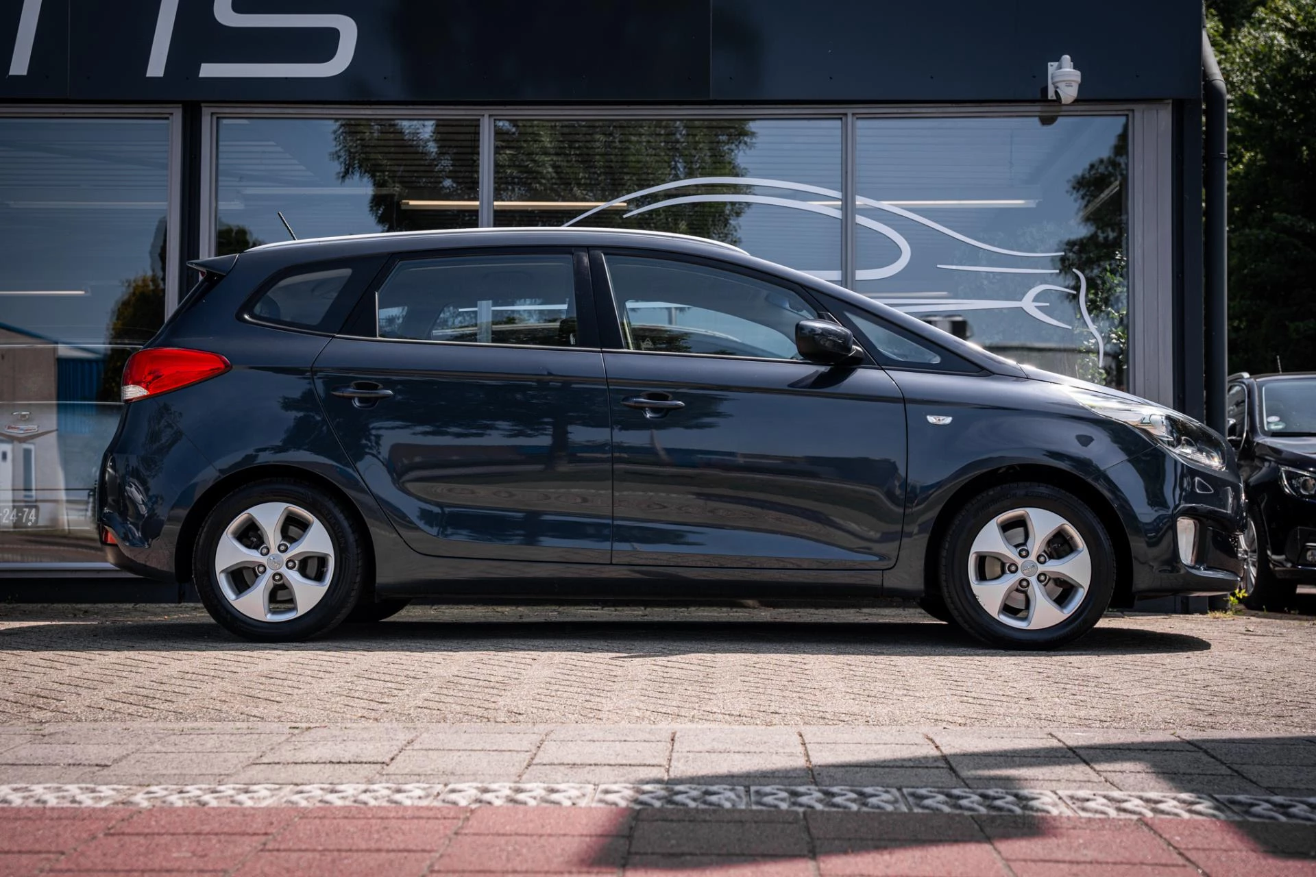 Hoofdafbeelding Kia Carens
