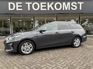 Hoofdafbeelding Kia Ceed Kia Ceed 1.0 T-GDI MHEV Automaat Navigatie Haf Leder Trekhaak afnb