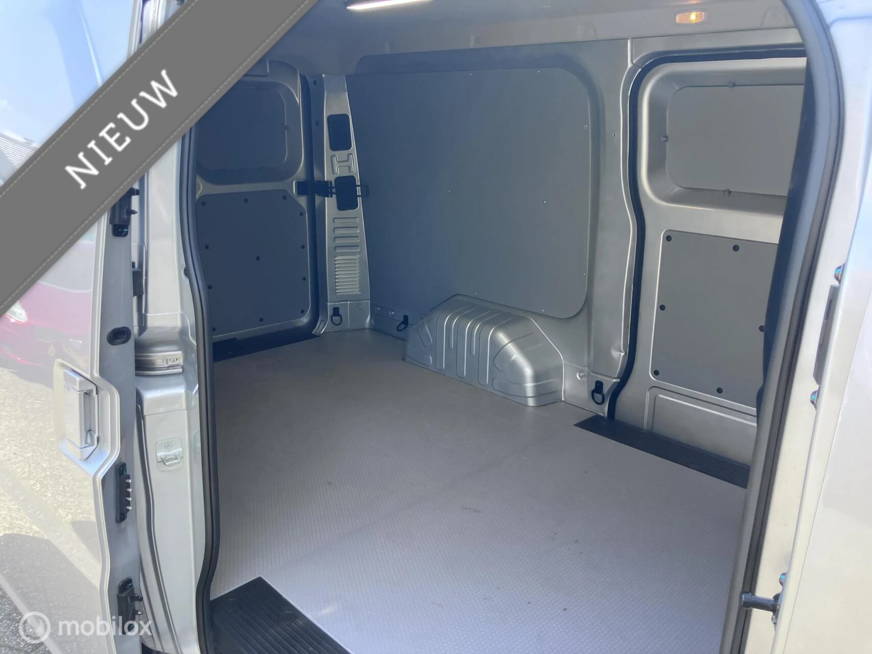 Hoofdafbeelding DFSK EC-serie