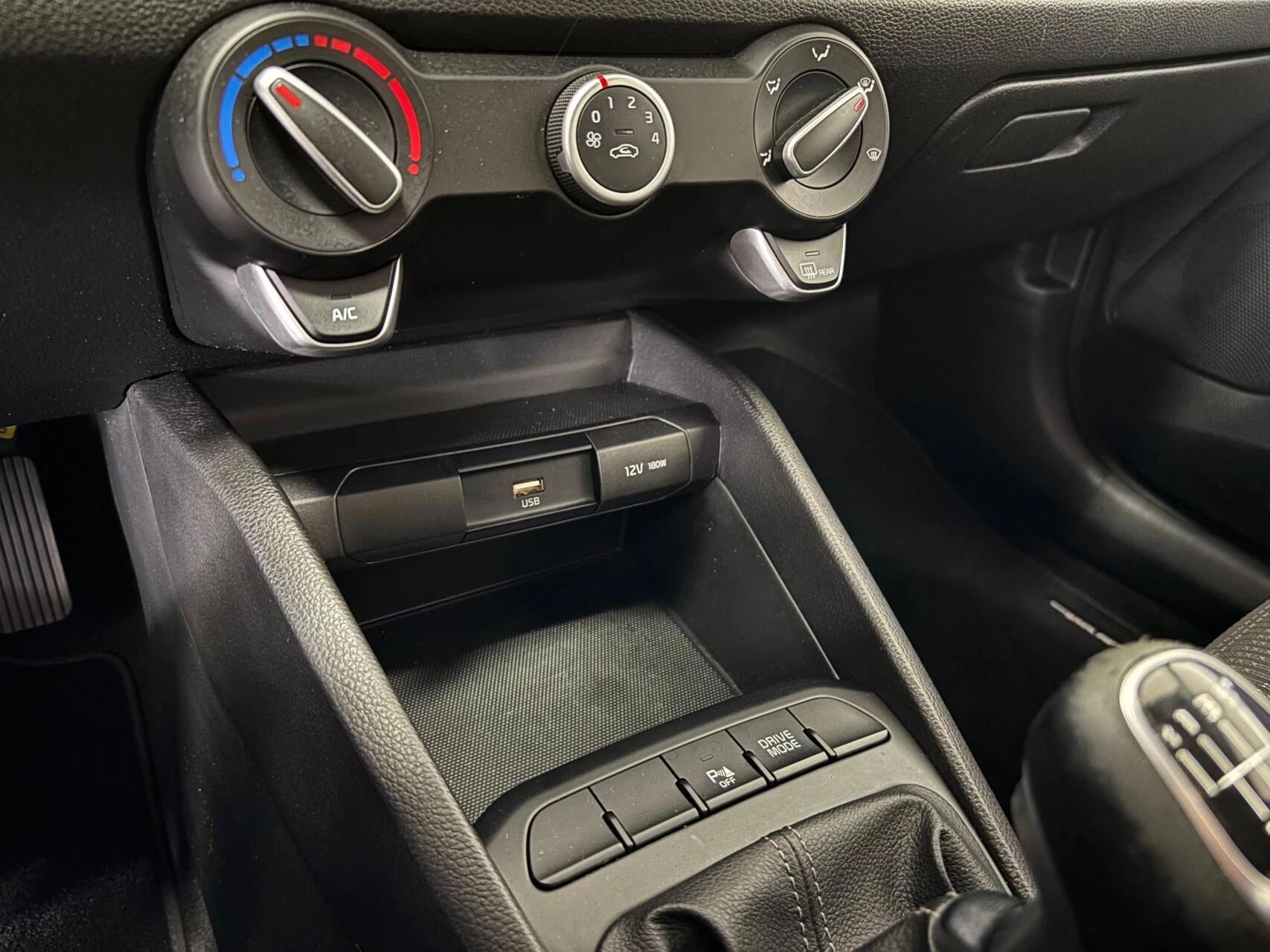 Hoofdafbeelding Kia Stonic