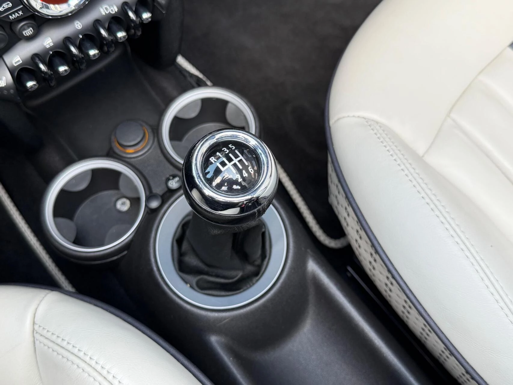 Hoofdafbeelding MINI Cooper Cabrio