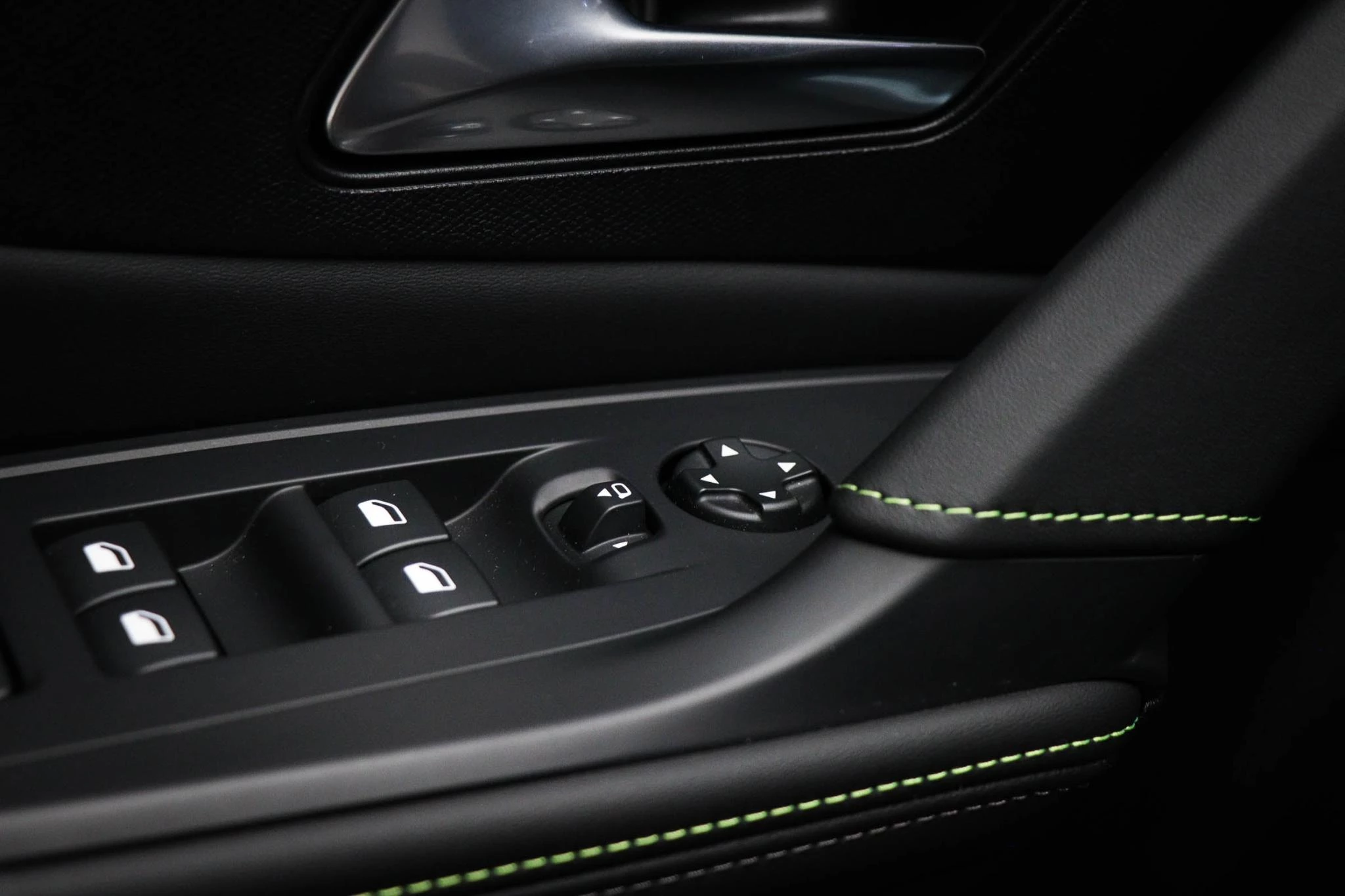 Hoofdafbeelding Peugeot 408