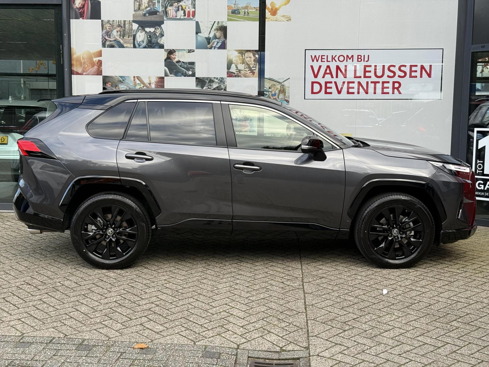 Hoofdafbeelding Toyota RAV4