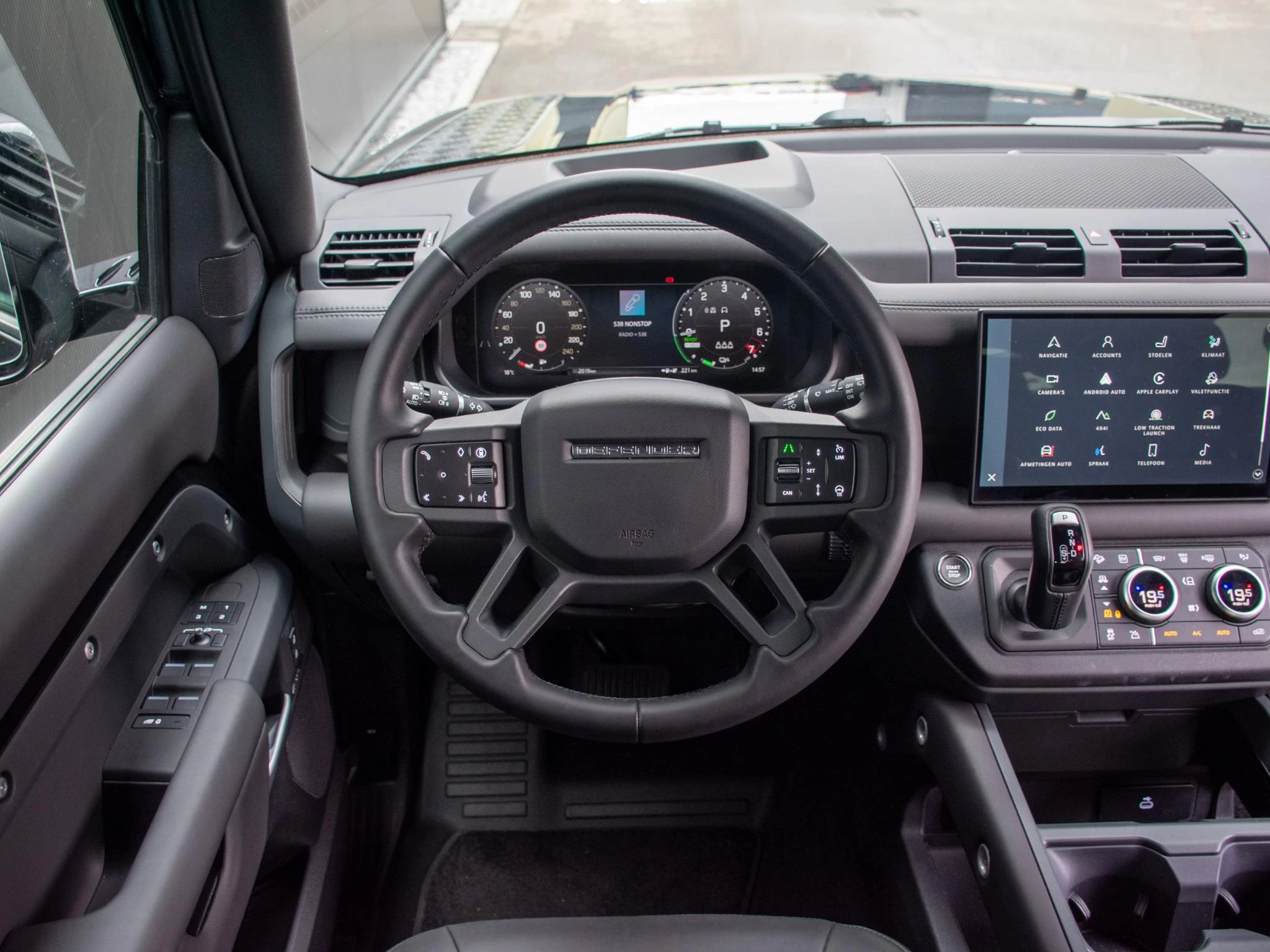 Hoofdafbeelding Land Rover Defender