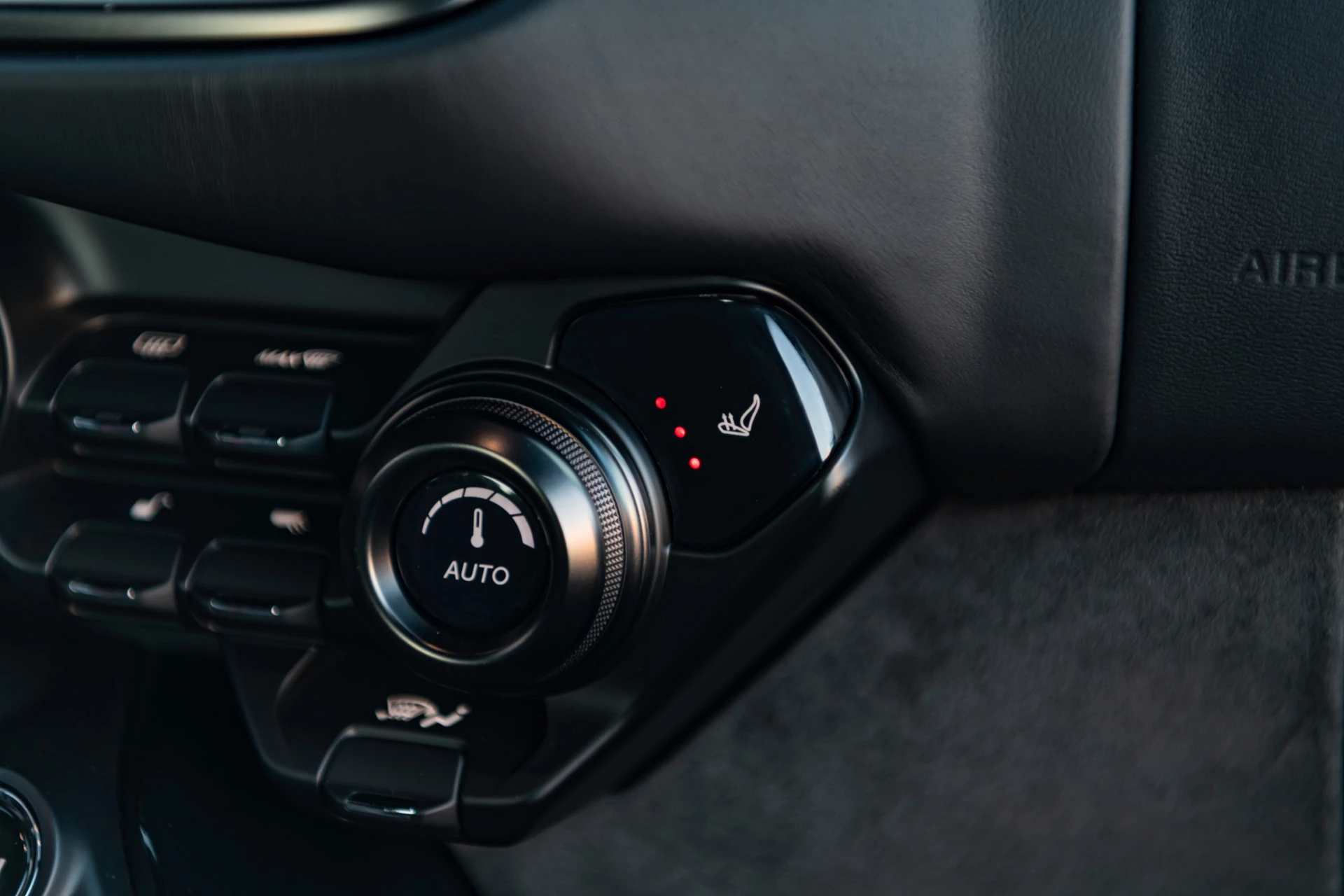 Hoofdafbeelding Aston Martin V8 Vantage