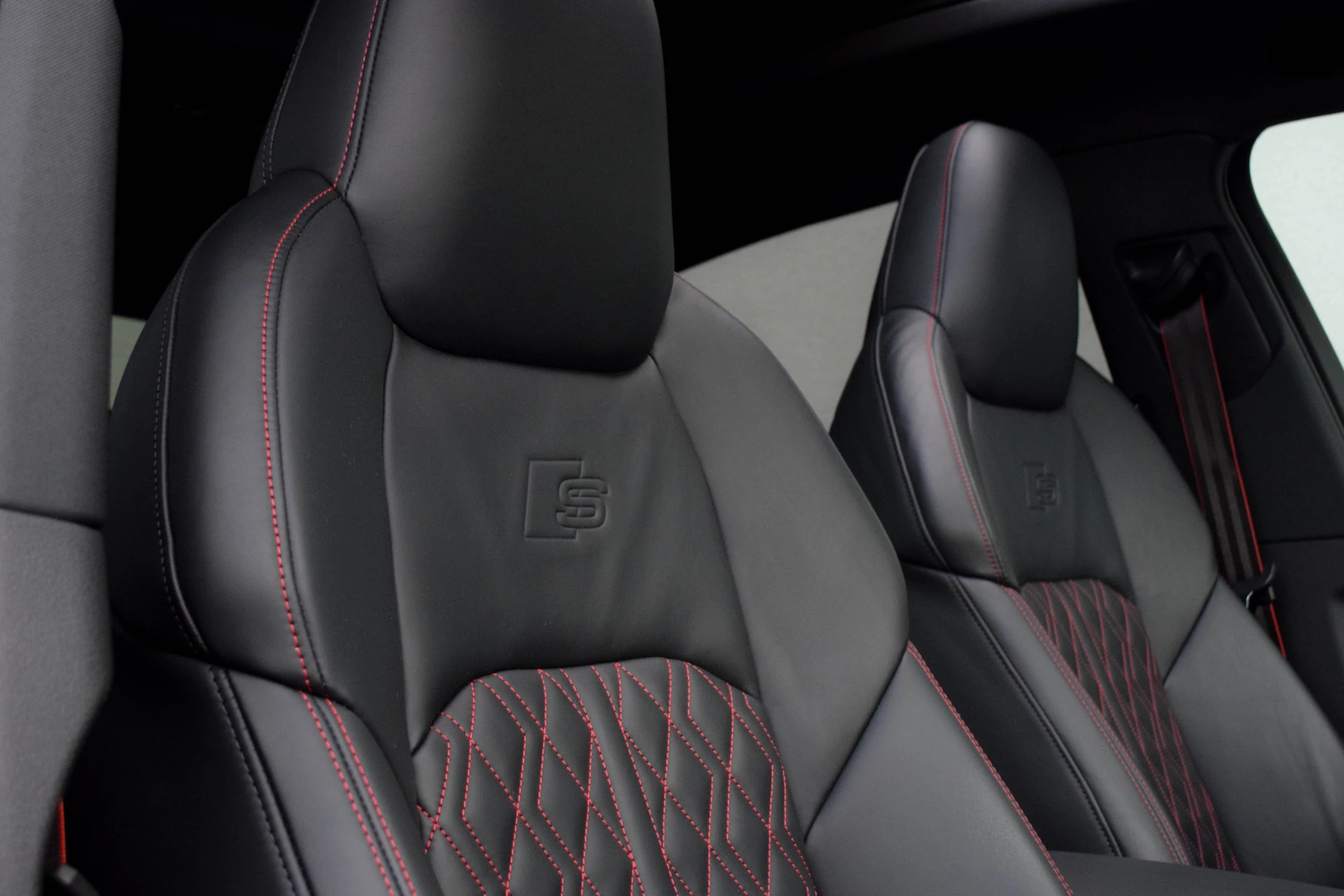 Hoofdafbeelding Audi Q8 Sportback e-tron