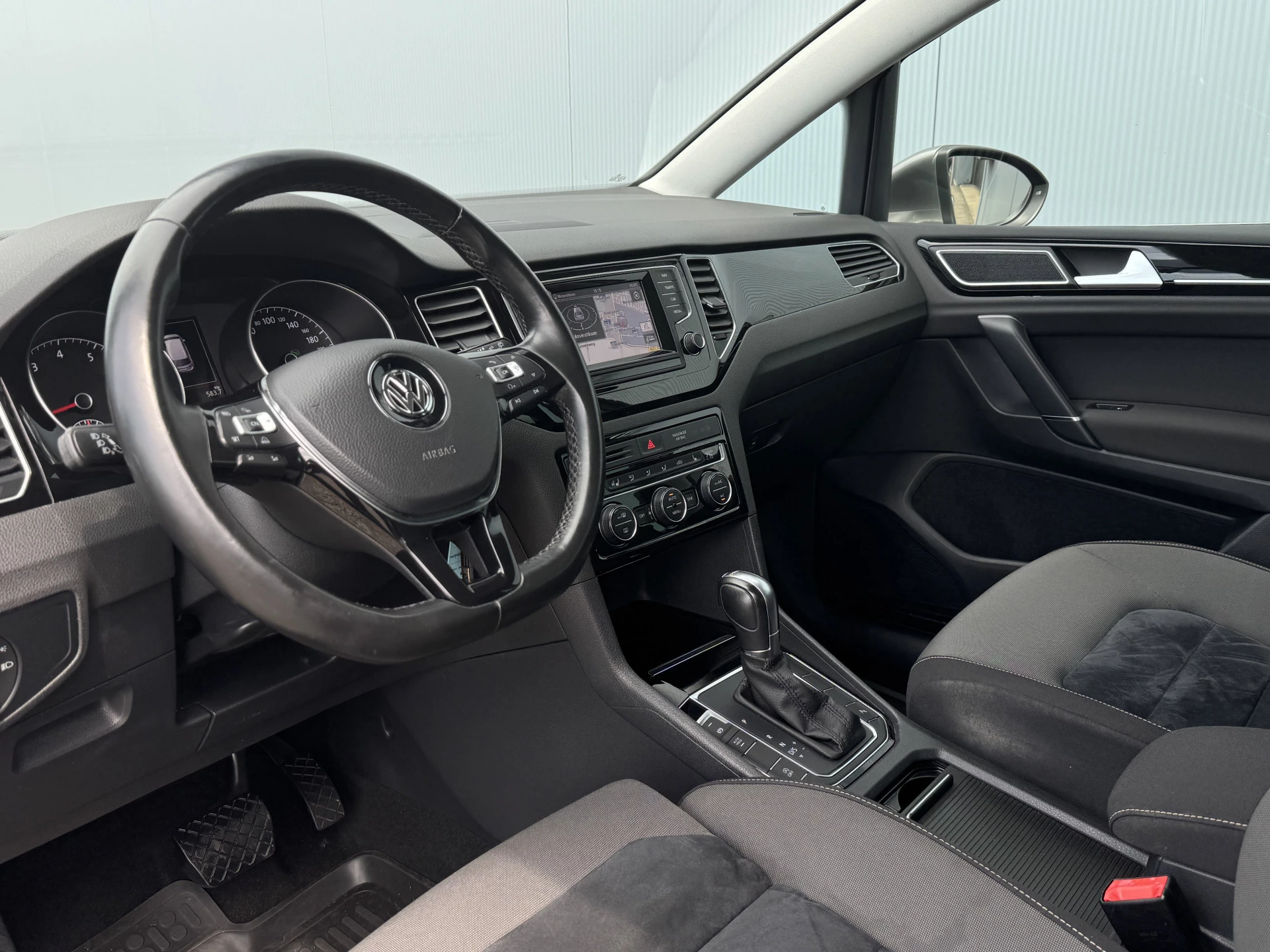 Hoofdafbeelding Volkswagen Golf Sportsvan