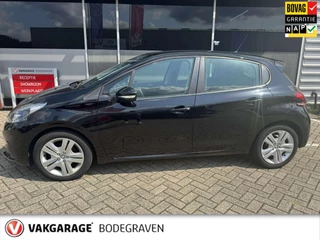 Hoofdafbeelding Peugeot 208 Peugeot 208 1.2 PureTech Signature NL-auto/Navi/Airco/Cruise controle
