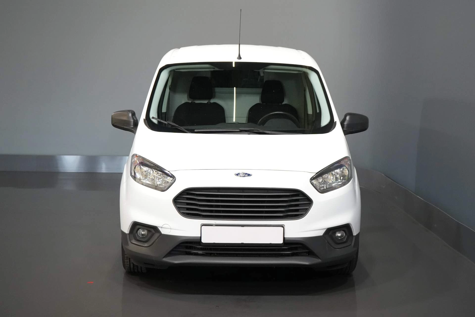 Hoofdafbeelding Ford Transit Courier