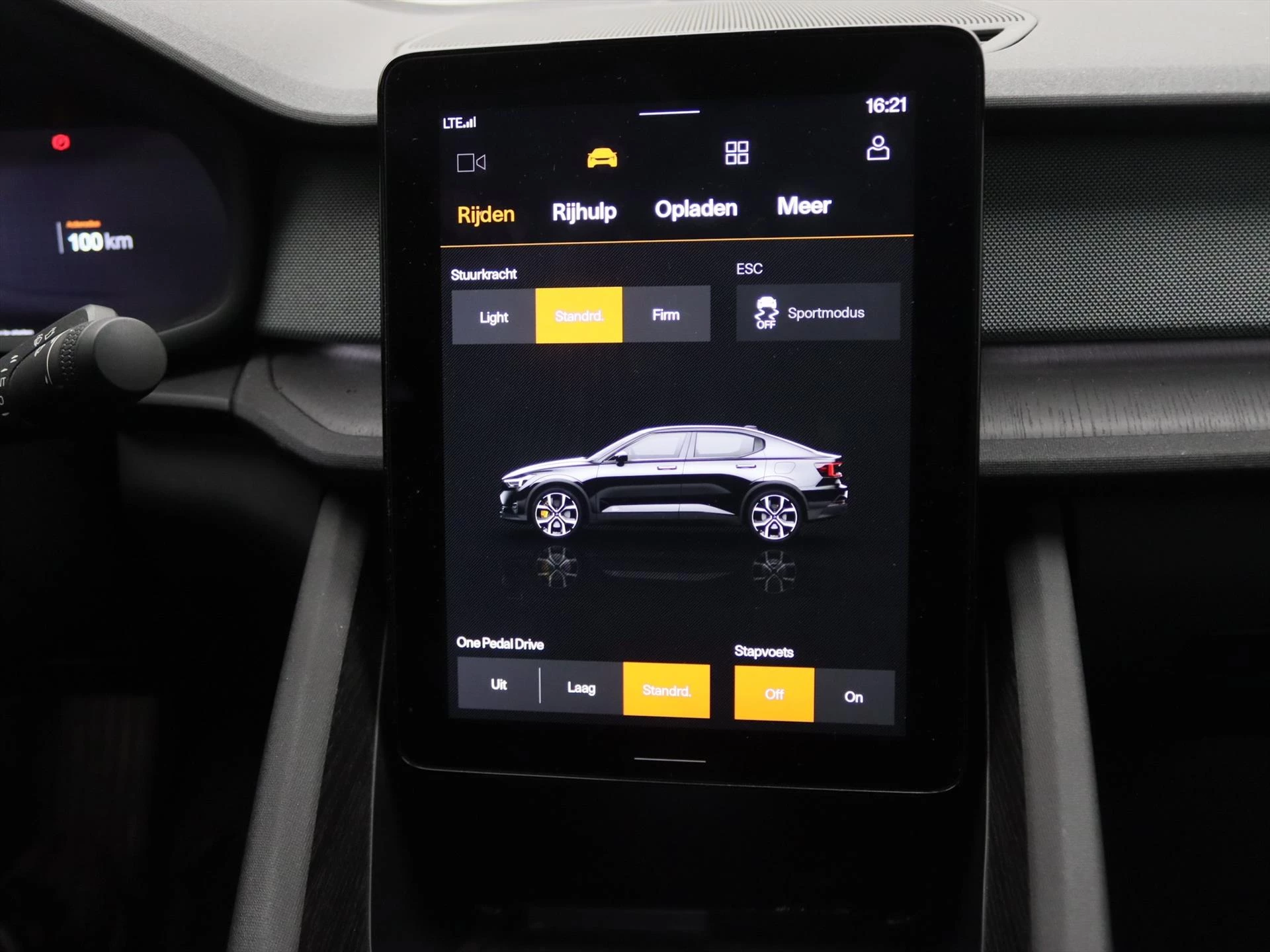 Hoofdafbeelding Polestar 2