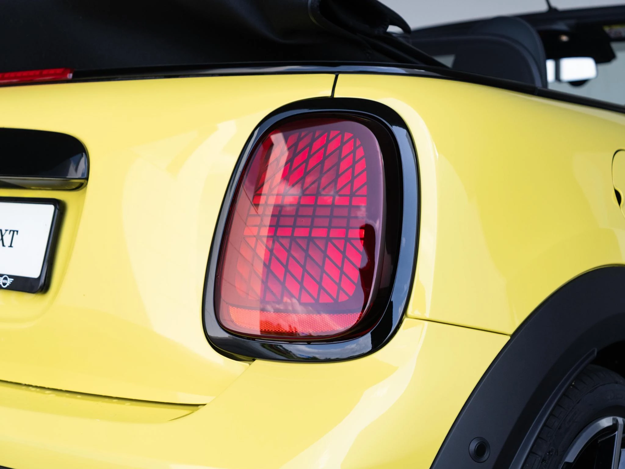 Hoofdafbeelding MINI Cabrio