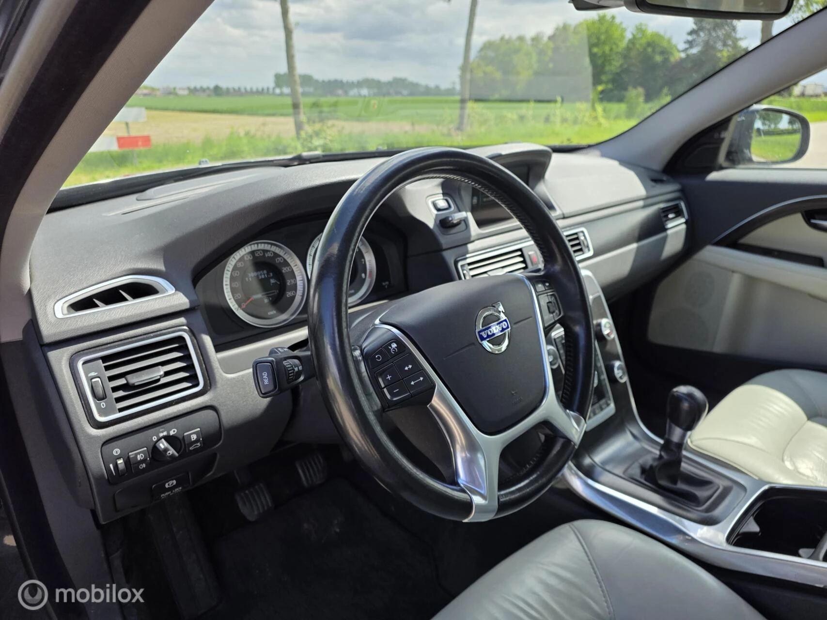 Hoofdafbeelding Volvo V70