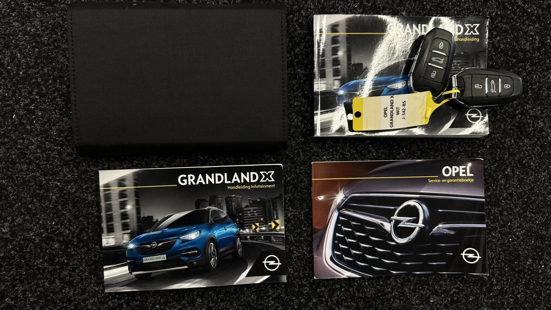 Hoofdafbeelding Opel Grandland X