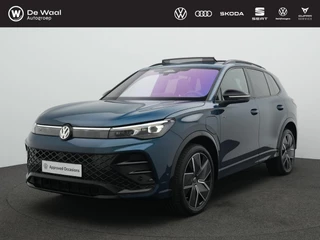 Volkswagen Tiguan 1.5 204PK eHybrid R-Line Edition | Panoramadak | Trekhaak | 360° Camera | Harman Kardon | Massagefunctie | Adaptive Cruise | Stuurwiel verwarmd | Matrix LED | Head-up Display