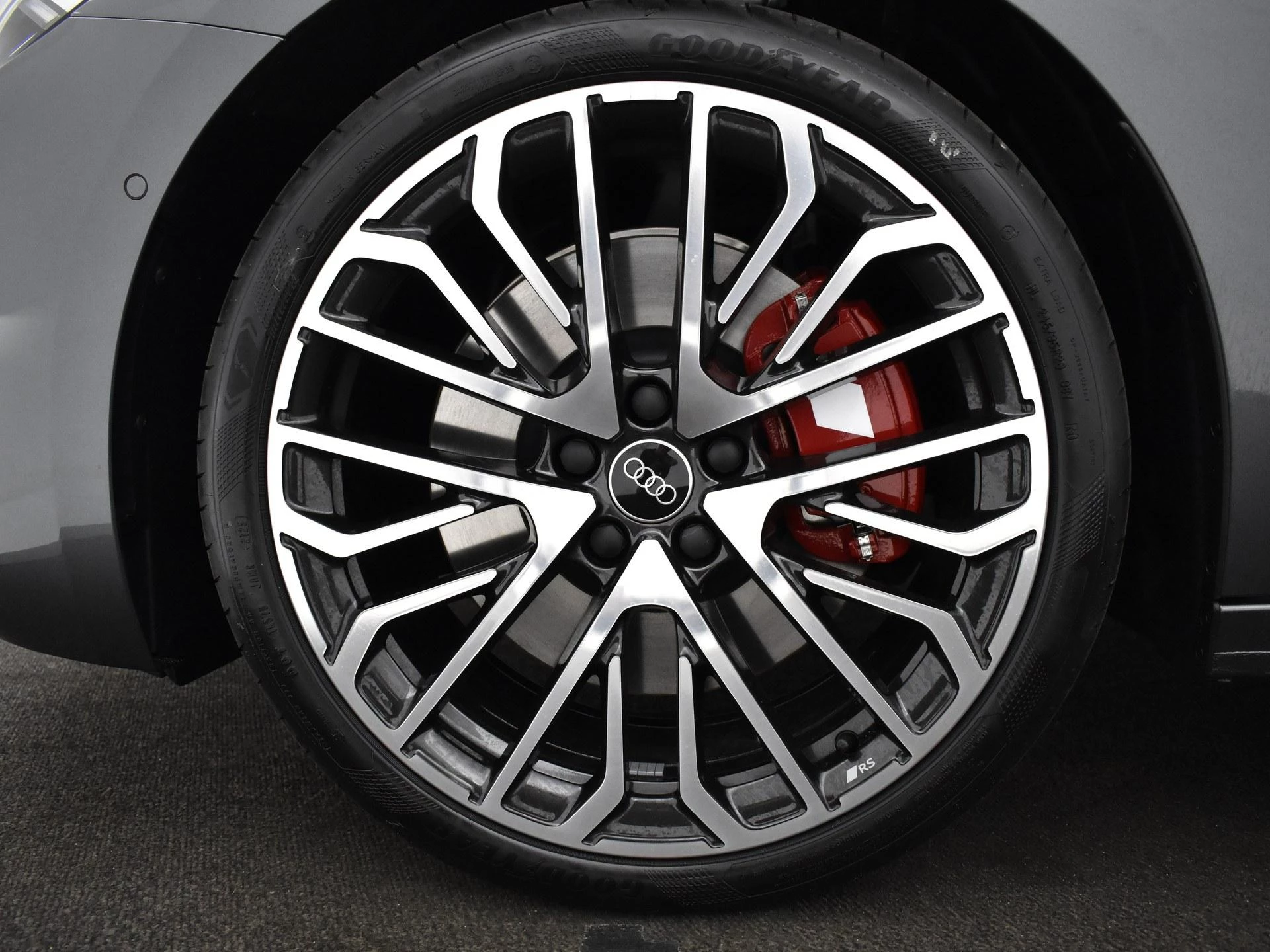Hoofdafbeelding Audi S5