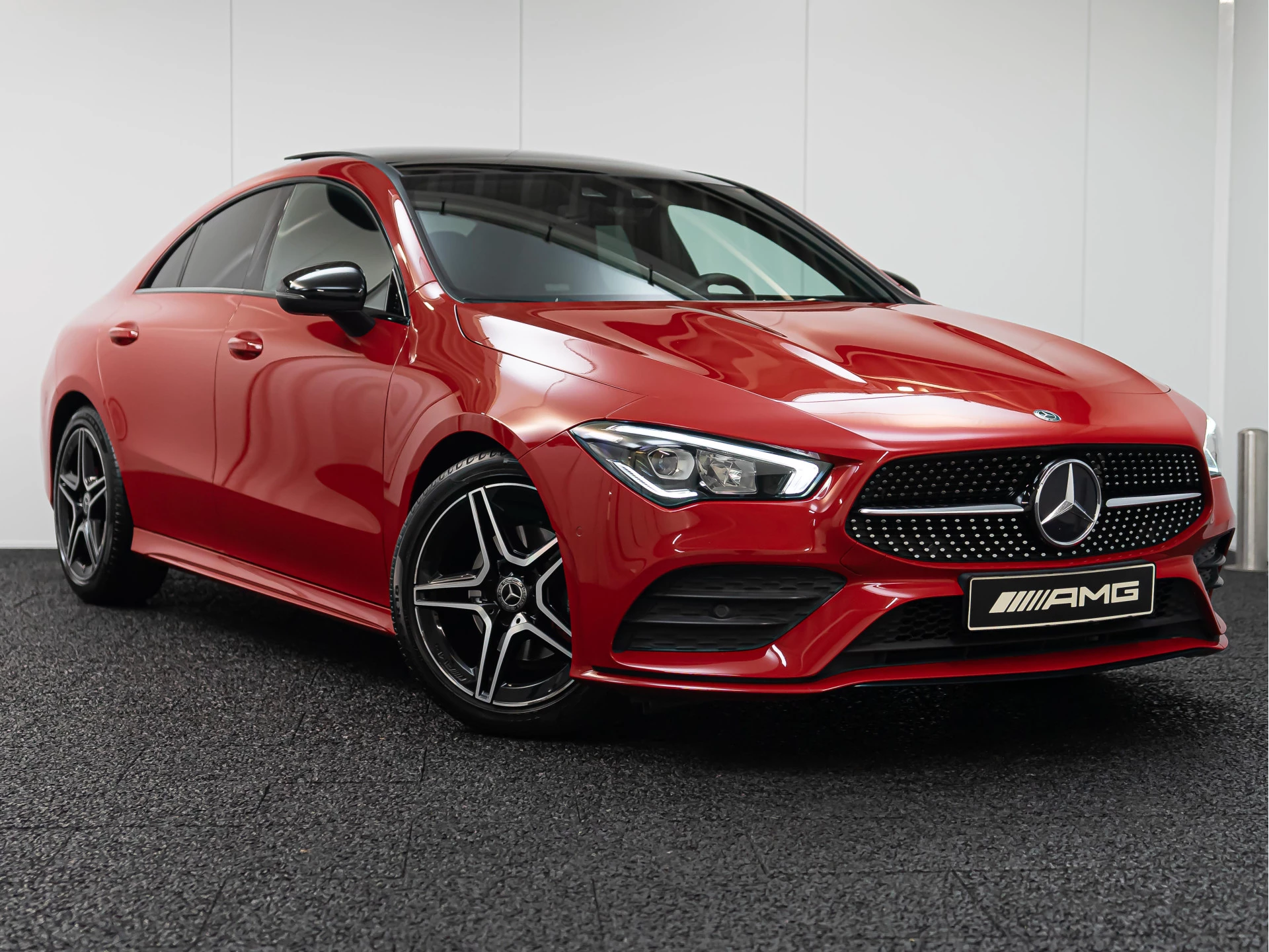 Hoofdafbeelding Mercedes-Benz CLA