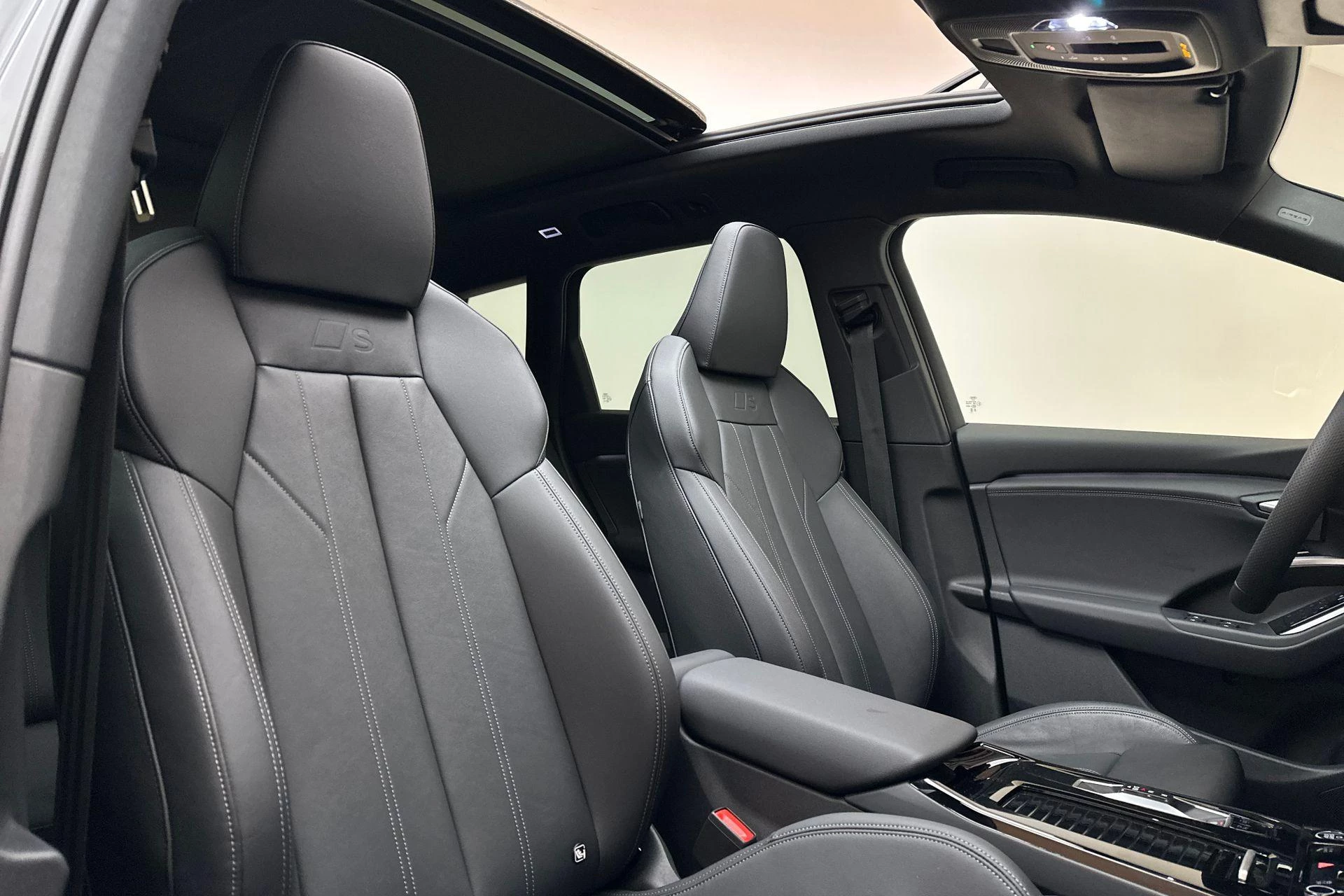 Hoofdafbeelding Audi Q6 e-tron