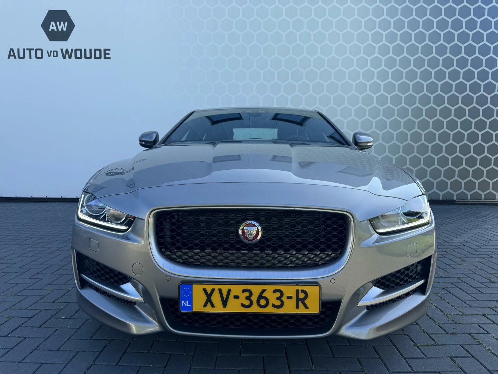 Hoofdafbeelding Jaguar XE