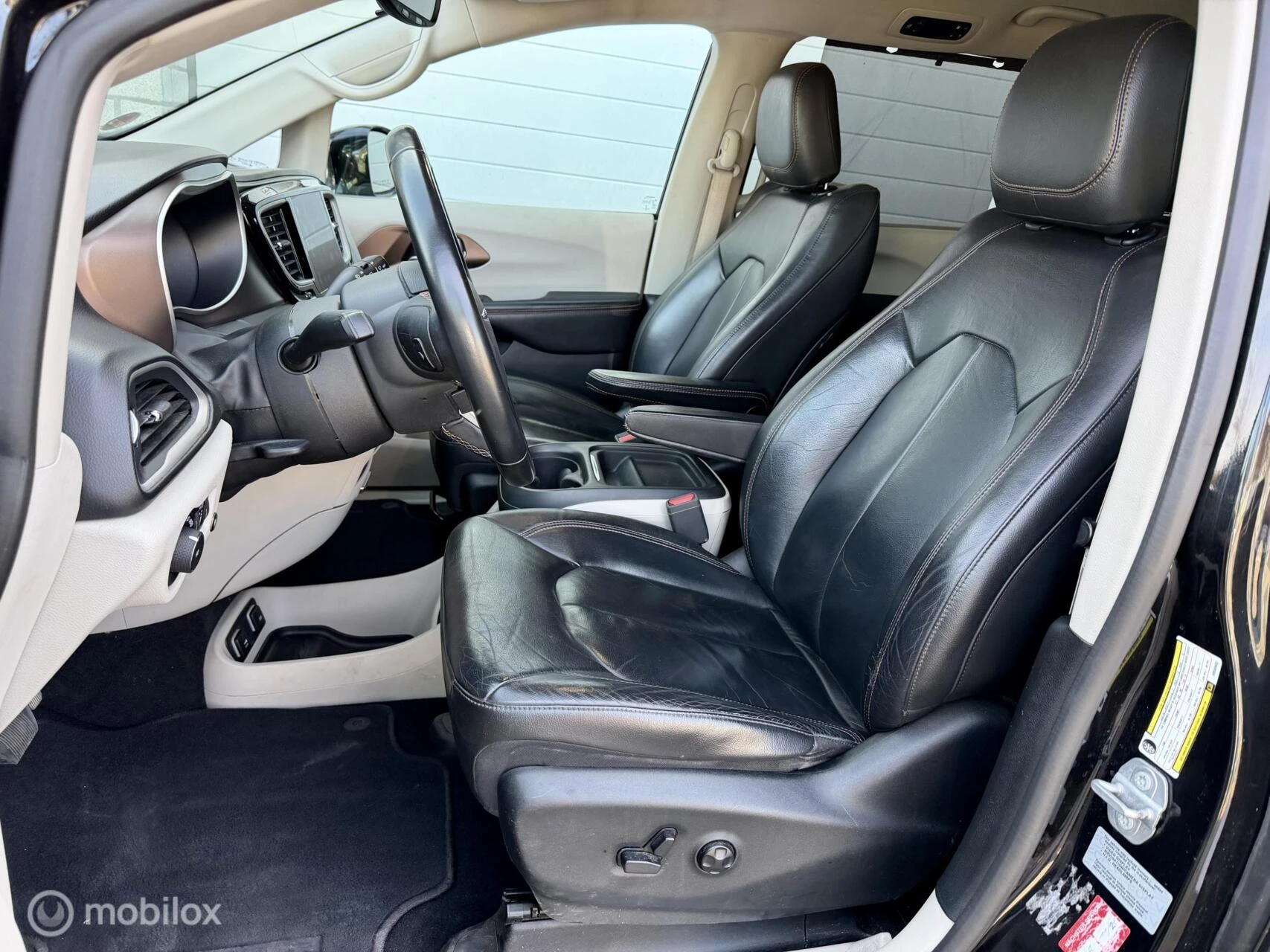 Hoofdafbeelding Chrysler Pacifica