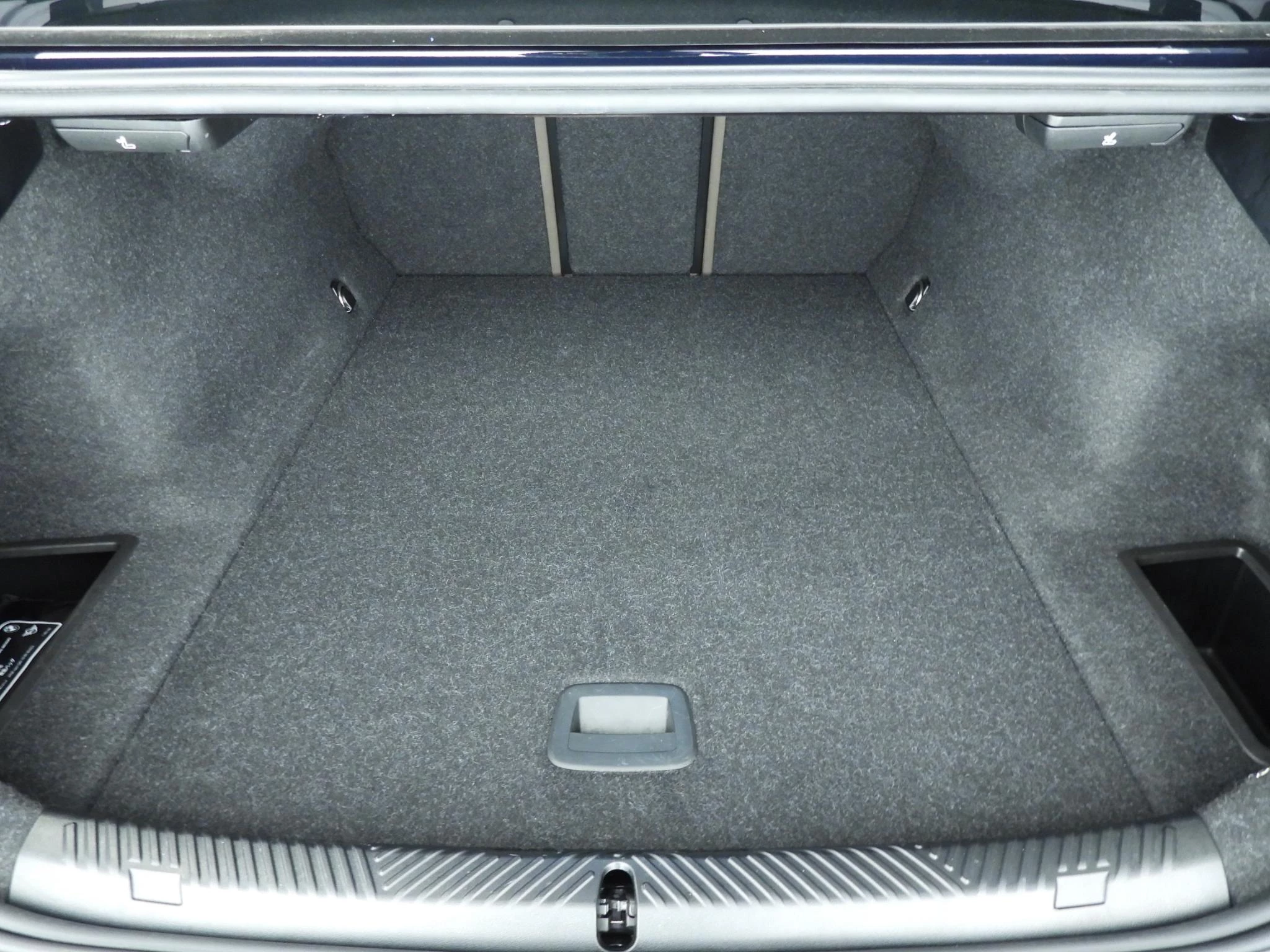 Hoofdafbeelding BMW i5