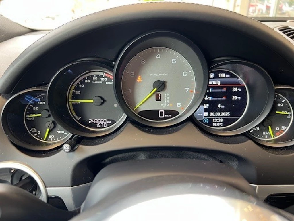 Hoofdafbeelding Porsche Cayenne