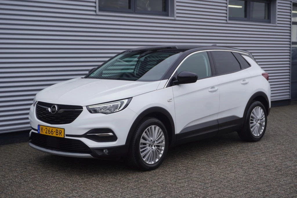 Hoofdafbeelding Opel Grandland X