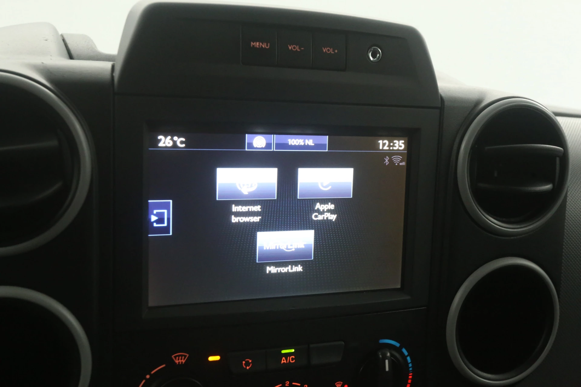 Hoofdafbeelding Peugeot Partner